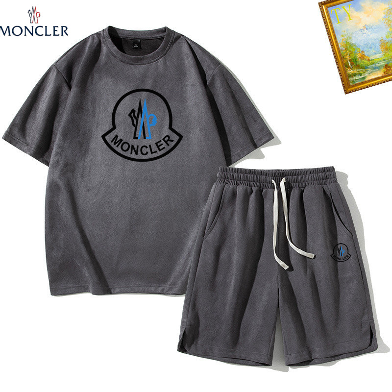 Moncler Short Suits